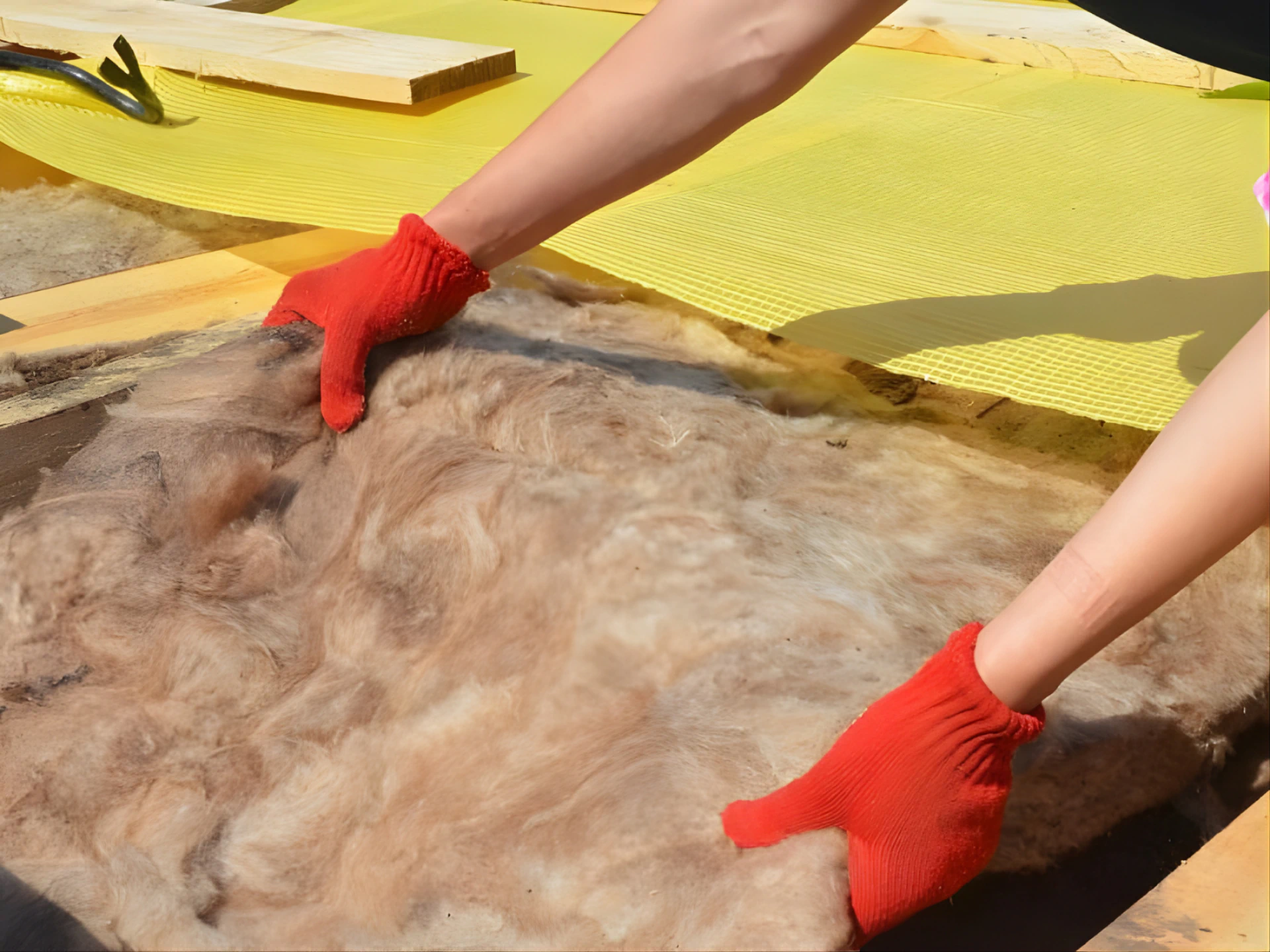 Avoid Costly Asbestos Abatement Mistakes in Fairfield, IA